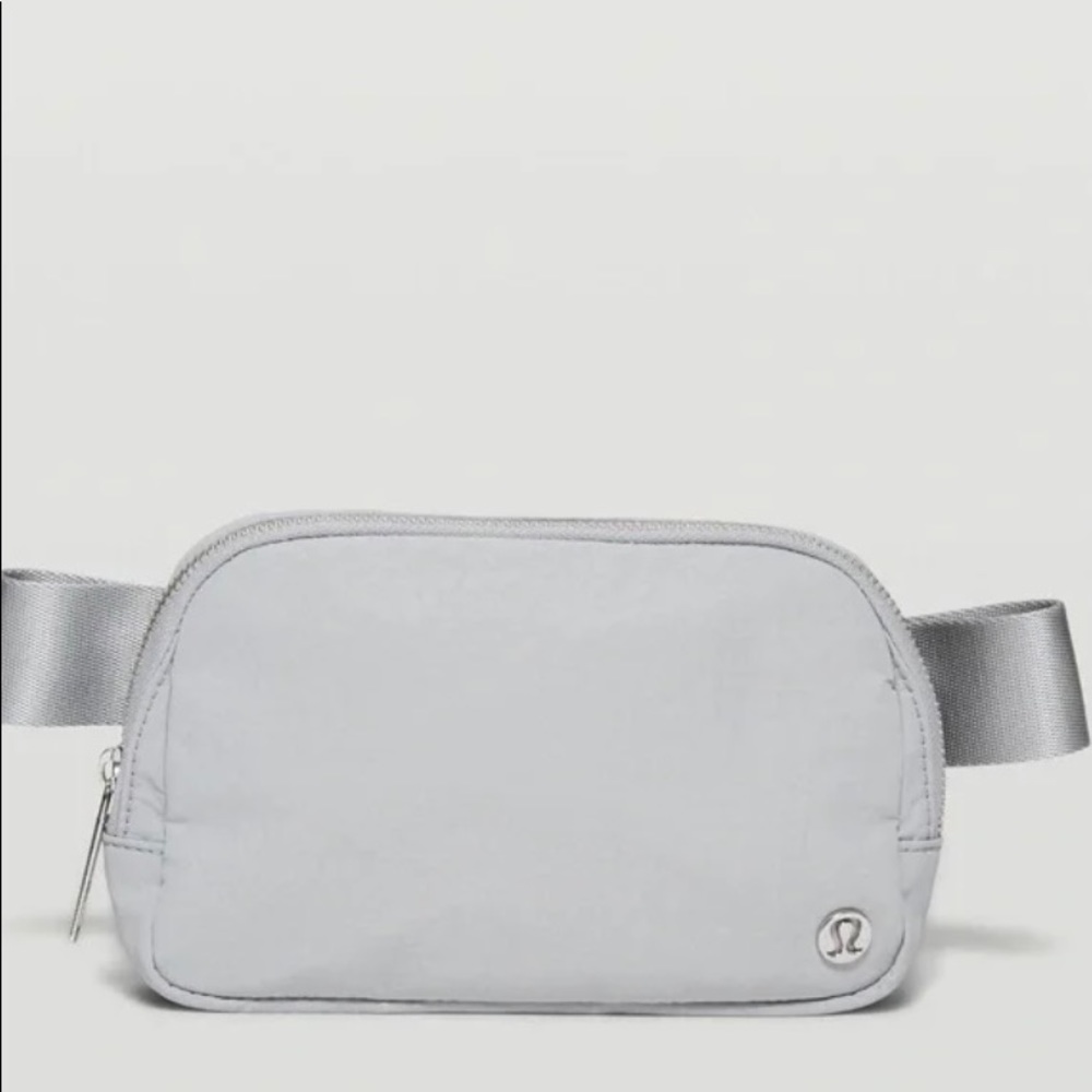 Lululemon belt bag. Silver drop color. New with tags